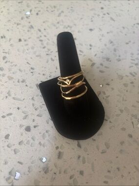 Bundle of gold-filled rings. Approximate size 4, 6, 7